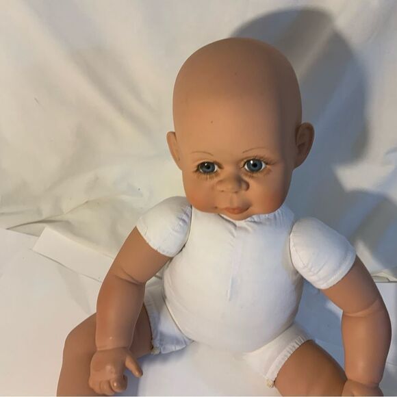 TERRI DEHETRE DOLLS 19" JOSHUA JERICKA VINYL BABY DOLL 1987 - Picture 3 of 10